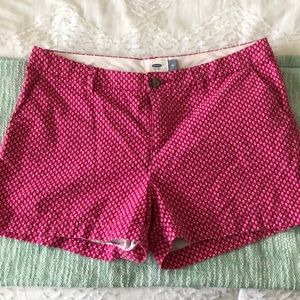 Pink patterned twill shorts